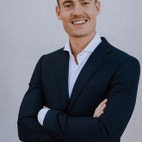 Bilde av megler Thomas Erlend