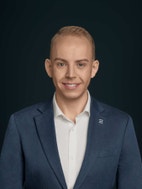 Bilde av megler Ragnvald Håland Svendsen