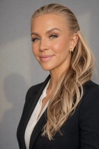 Bilde av megler Martine Green