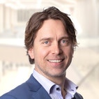 Bilde av megler Kjetil Helland