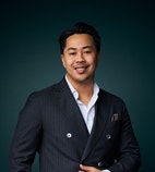 Bilde av megler Kenny Tran