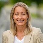 Bilde av megler Bettina Due