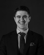 Bilde av megler Milan Pejic