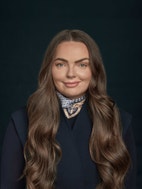 Bilde av megler Emilie Fredriksen