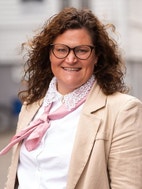 Bilde av megler Anita Cecilie Gabrielsen