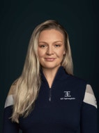 Bilde av megler Victoria Follesø Eriksson