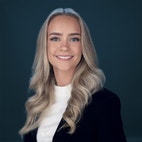 Bilde av megler Linnea Marie Andersson