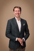 Bilde av megler Magnus Øvreseth