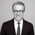 Bilde av megler Lars Ryen