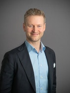 Bilde av megler Erik Johan Mathisen