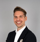 Bilde av megler Lasse Løvdahl