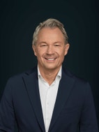 Bilde av megler John Theodorsen