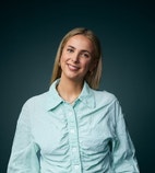 Bilde av megler Celine Bjerkan Bråthen