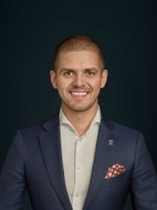 Bilde av megler Scott A. Patterson