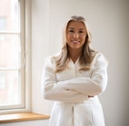 Bilde av megler Charlotte Marie Bårdsen