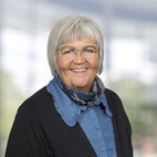 Bilde av megler Wenche Elisabeth Aanerud