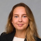 Bilde av megler Austeja Flenderyte