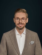 Bilde av megler Anders Sæternes