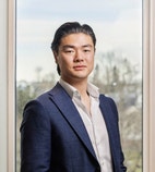 Bilde av megler Inge Dybevik Løge