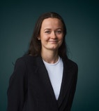 Bilde av megler Rebecca Ghormley Austad