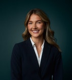 Bilde av megler Sandra Bjerkemo Kristiansen