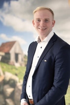 Bilde av megler Eivind Ring Sørensen