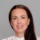 Bilde av megler Beate Høgset