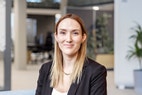 Bilde av megler Silje Buvarp