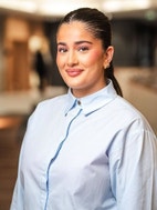 Bilde av megler Yasmin Gasmi