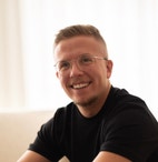 Bilde av megler Magnus Glæsel