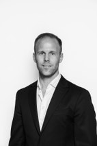 Bilde av megler Daniel Aronsen