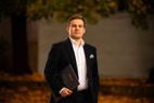Bilde av megler Maksymilian Kita