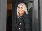 Bilde av megler Mona Larsen