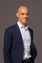 Bilde av megler Stephen Alexandre