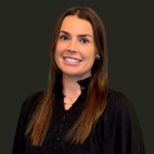 Bilde av megler Rebecca Olaisen