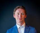 Bilde av megler Thomas Valderhaug