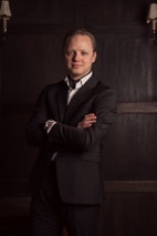 Bilde av megler Thomas Landaas
