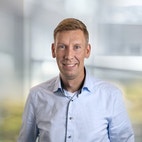 Bilde av megler Tom R. Lund