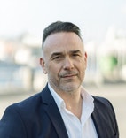 Bilde av megler Gerry Carlmark