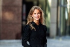 Bilde av megler Aurora Solbakk Andersen
