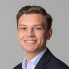 Bilde av megler Jakob Osaland