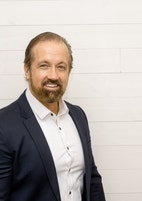 Bilde av megler Stefan Bergnér