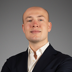 Bilde av megler Eivind Vestbøstad