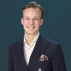 Bilde av megler Aksel Rognes