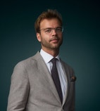 Bilde av megler Thomas Alexander Tønder