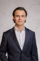 Bilde av megler Noah Kvam