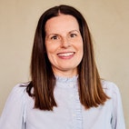 Bilde av megler Kathrine Pettersen