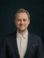 Bilde av megler Albert Eltvik Øien