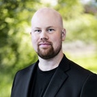 Bilde av megler Sindre Kjøll Kristensen