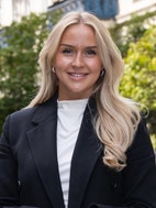 Bilde av megler Tonje Roaldsen